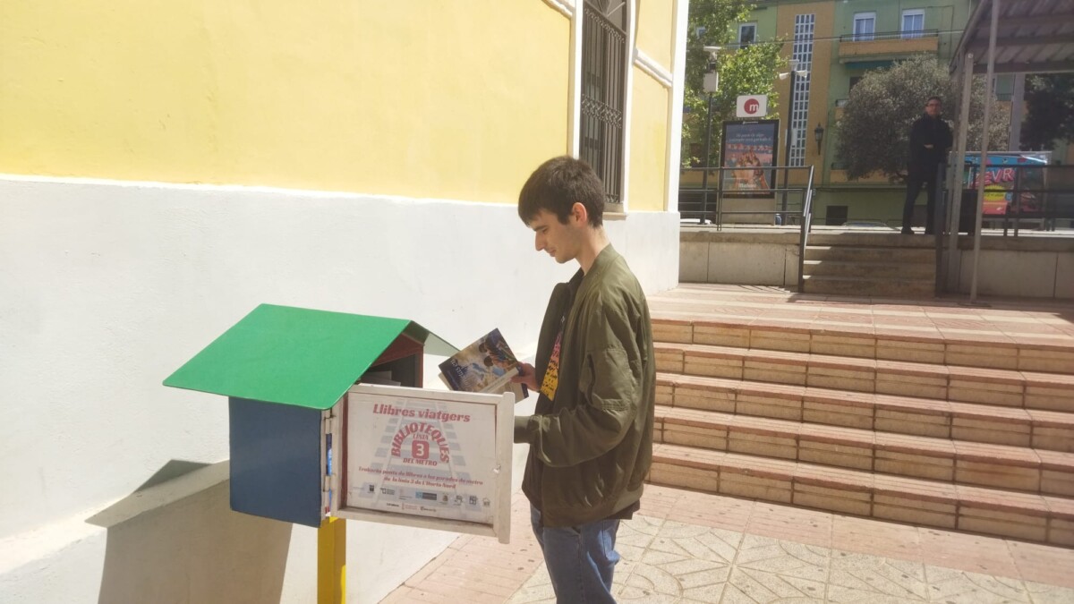Intercambio de libros en Metrovalencia